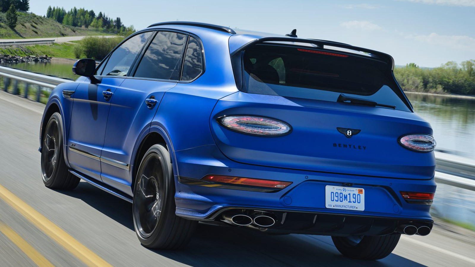  Η Bentley ακολουθεί την Porsche και διατηρεί τους κινητήρες βενζίνης!